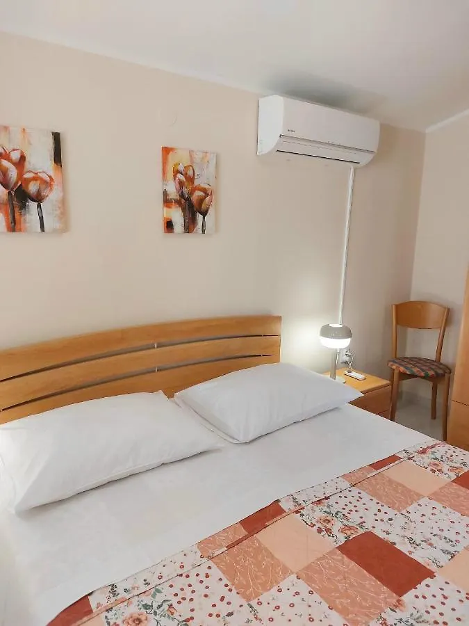 Apartment Kiwi Rabac